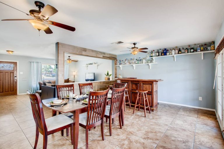dining-bar